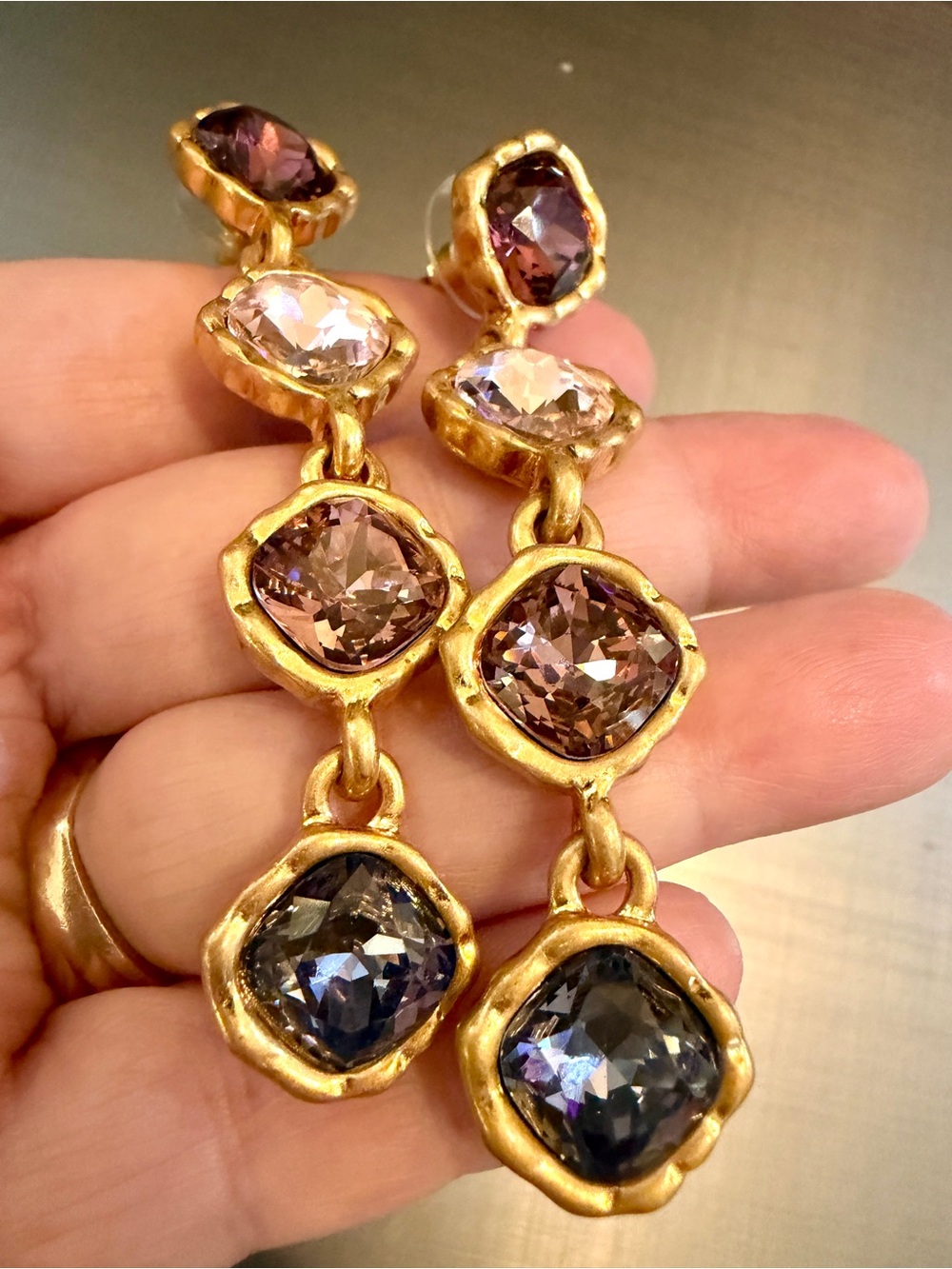 Oscar de la Renta Gold-Tone AMETHYST COMBO ✨CRYSTAL DANGLE EARRINGS✨POST✨ - Picture 11 of 13